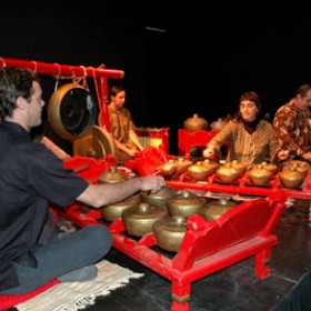 Stage_et_Concert_de_Gamelan_de_Java