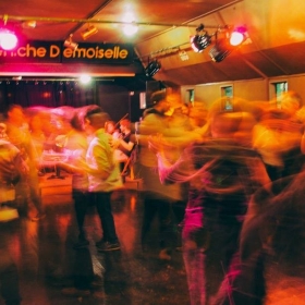 Initiation_Jam_session_et_bal_folk_sur_la_Peniche_Demoiselle