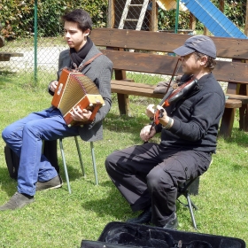 Quinzaine_occitane_concert_Bal_Bar