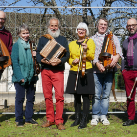 Concert_et_bal_trad_autour_du_four_communal