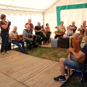 Musique_traditionnelle_au_Moulin_de_la_Presle