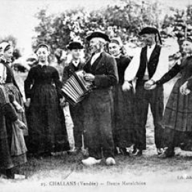 Stage_de_danses_Avant_deux_et_Maraichines_du_Poitou