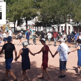 Tout_l_monde_dehors_Fest_Breizh_Danses