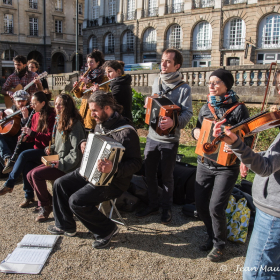 Bal_folk_avec_les_Zeclectiques_Acoustiques